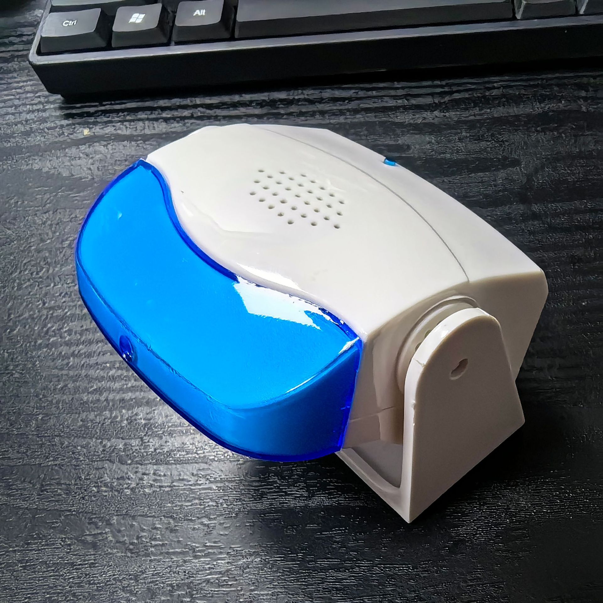 Wireless Door Sensor - กริ่งประตูไร้สายพร้อมเซ็นเซอร์ตรวจจับความเคลื่อนไหว PIR เสียงและไฟกระพริบ สำหรับต้อนรับแขก